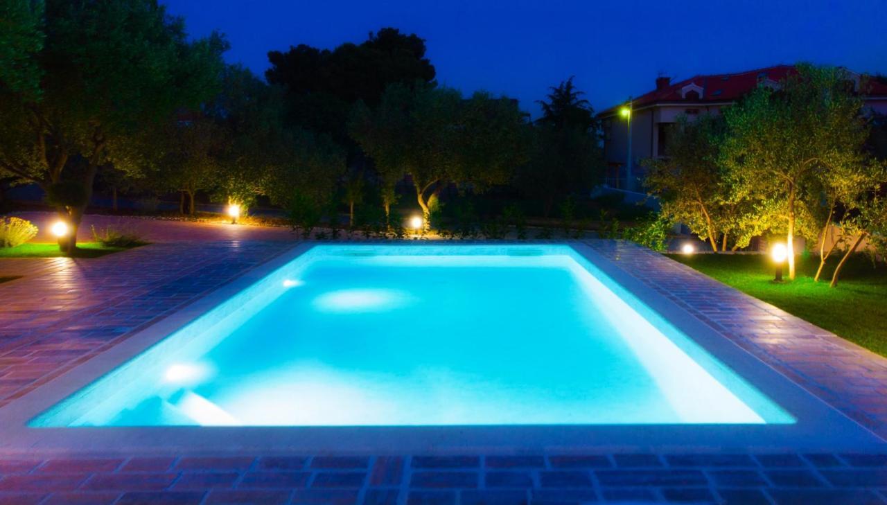 Vacation Home Mate Ceko Sukošan Esterno foto