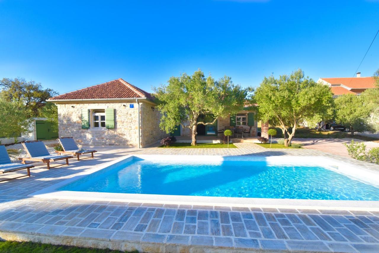 Vacation Home Mate Ceko Sukošan Esterno foto